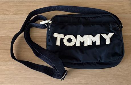 Kabelka tommy, tommy hilfiger