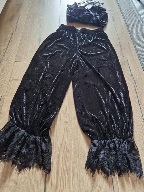 Komplet - cropp top + nohavice, s