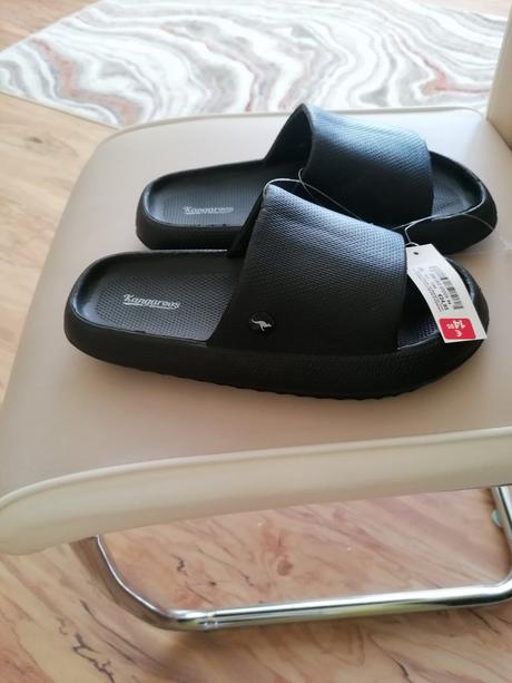 Šlapky, kangaroos,38