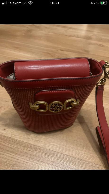 Kabelka guess, guess