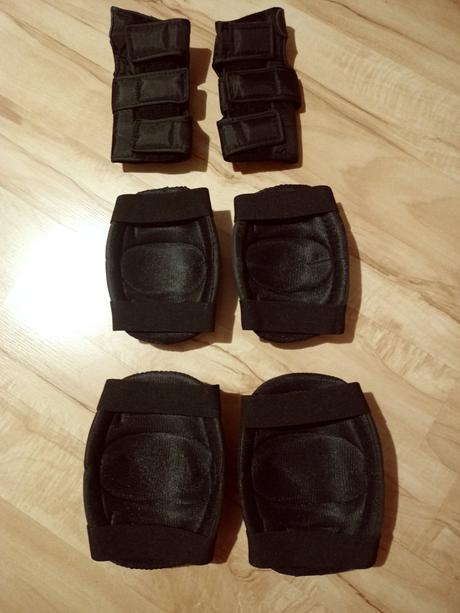 Chrániče na kolená, lakte a dlane, 