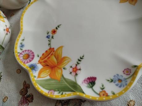 Spring awakening dezertny tanier, 