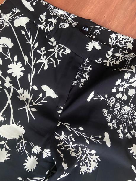 Siroke nohavice cierno biele, l