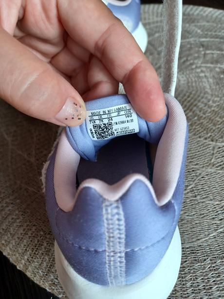 Adidas botasky, adidas,24