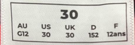 Jednodielne sportove sortkove plavky, 140