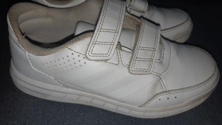Biele tenisjy adidas v.30,5, adidas,30