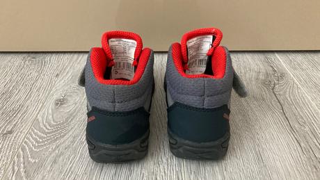 Celoročné turistické topánky decathlon - 25, quechua,25