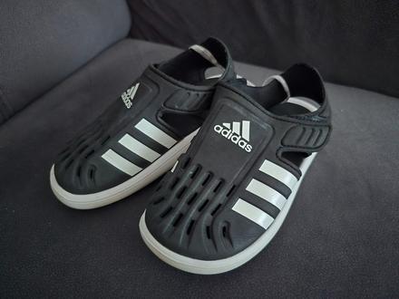 Gumené topánky - sandále do vody, adidas,29