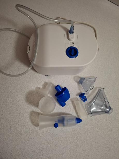 Kompresorový inhalátor omron c102 total, 