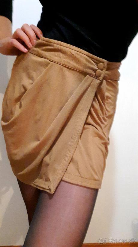 Hnedá semišová sukňa, 40