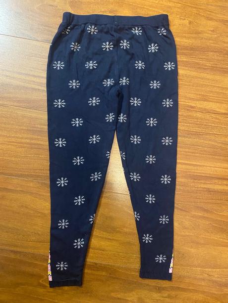 Vlnené legíny s vločkami. veľ. na 10-11 rokov, 146