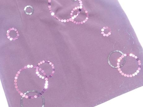 Kvalitne velmi pekne puzdrove šaty, 44