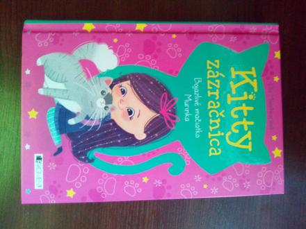 Kitty zázračnica - ružová kniha, 