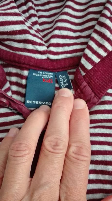 Tricko reserved, reserved,104