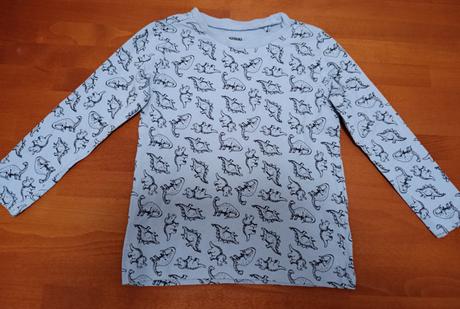 2x tricko dinosaurus a sonic 104/110, 104