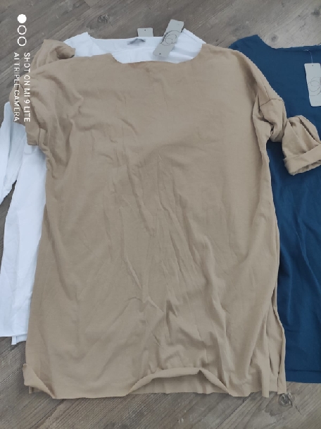 Predlzene tricko red stick,