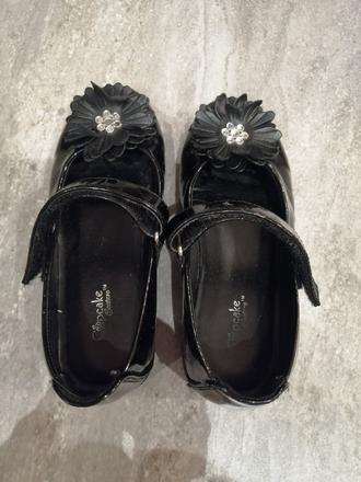 Lakovky s kvetinkou cupcake v28, vd 17 cm max, cupcake,28