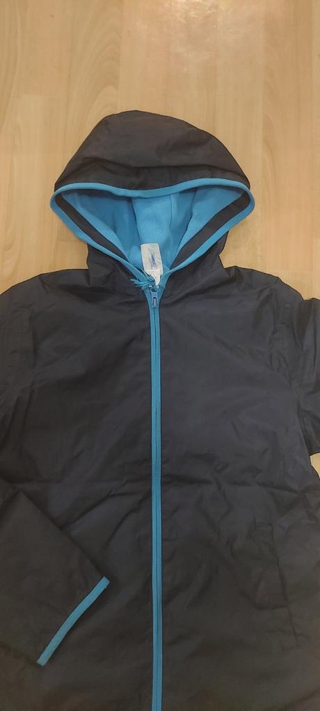 Tenká nepremokavá, zvnútra flis, decathlon,146