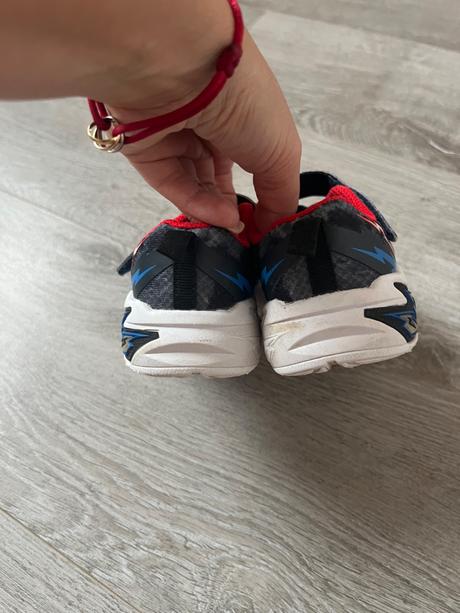 Blikajuce skechers, skechers,23