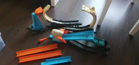 Hot wheels - dráha, 