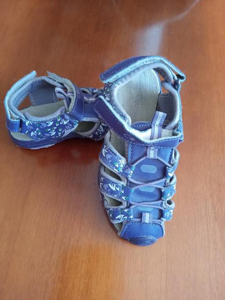 Športové sandálky, 29
