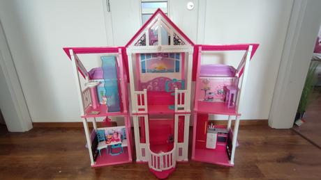 Barbie domček, 