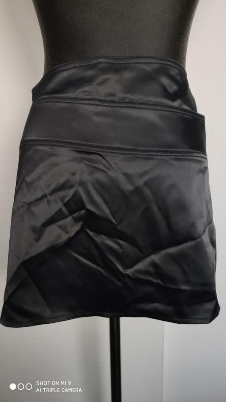 Saténová prekladaná sukňa 36, 36