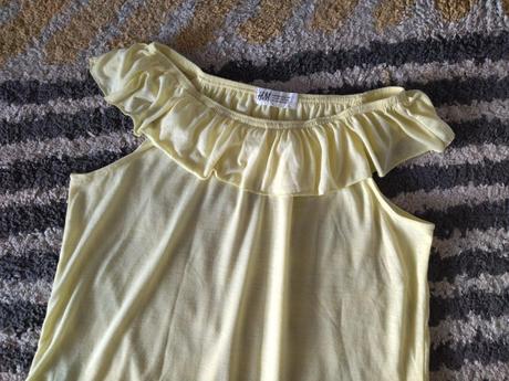 Top s volánom 122/128, h&m,122