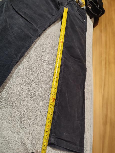 Mäkké pohodlne menchestrove nohavice v 152, h&m,152