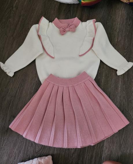 Krasny upletovy set, 110