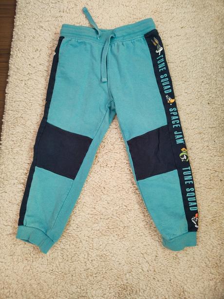 Tepláky 104, lupilu,104