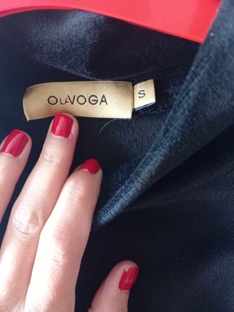 Nové dámske čierne zamatové šaty ola voga - s, s