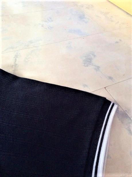 Hrubšie kvalitné tričko, xl