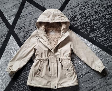 Prechodná vetrovka, f&f,134