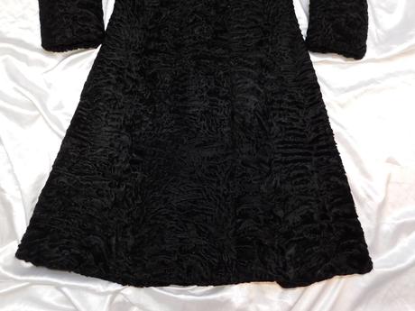 Kvalitny kožuch z karakulskej ovce/kožušina z jah, 36