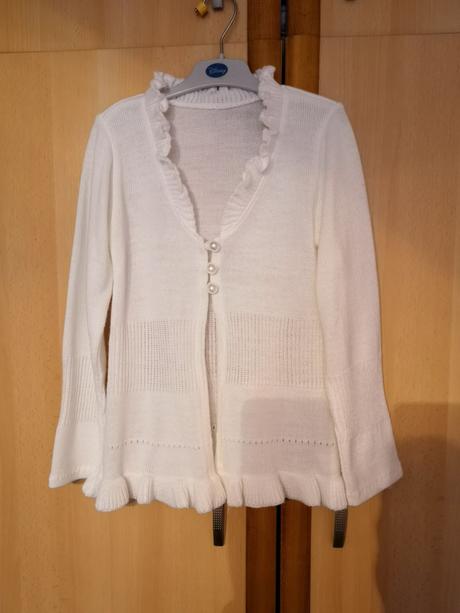 Sveter-slávnostný, 128