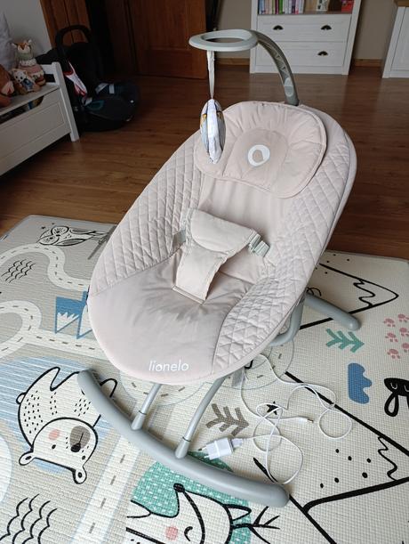 Hojdacie kresielko lionelo, 