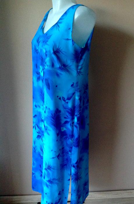 Šaty essentials, 42