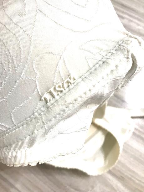 Luxusná podprsenka, m