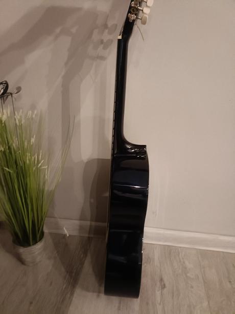 Klasicka 3/4 gitara valencia, 