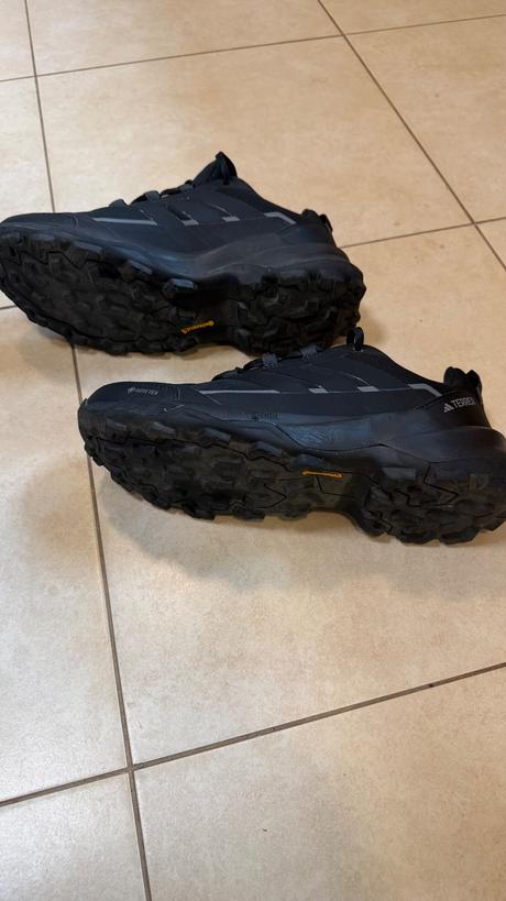 Adidas gtx tenisky42 2/3, adidas,42