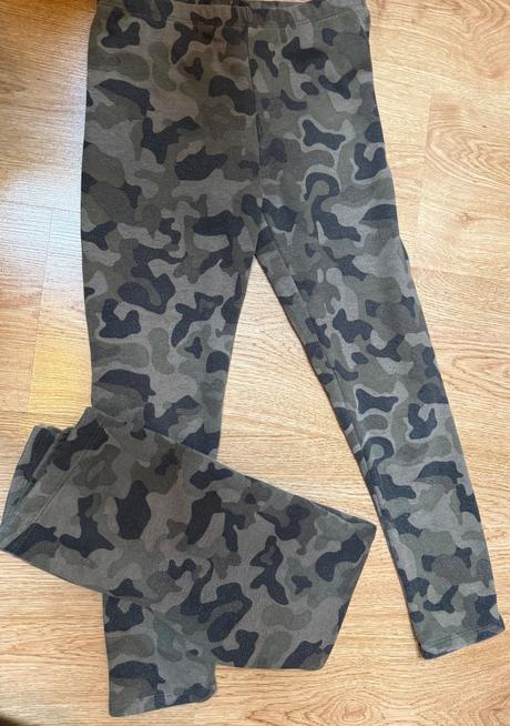 Zimné legíny, c&a,128