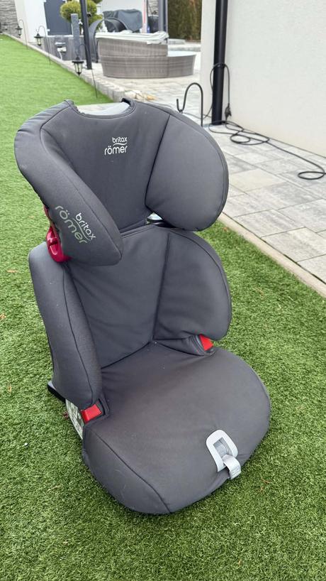 Autosedacka bitax römer discovery, britax