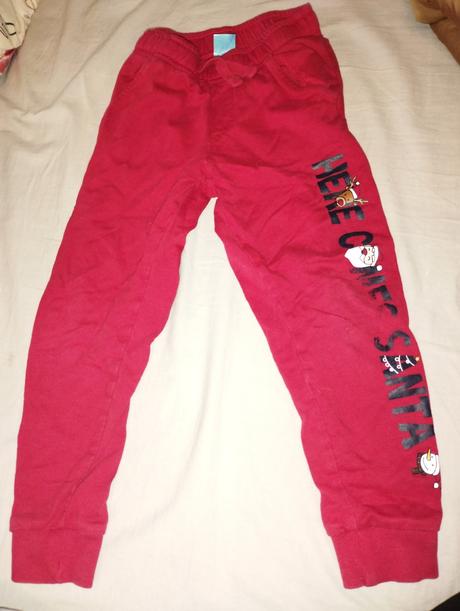 Vianocne teplaky, 110