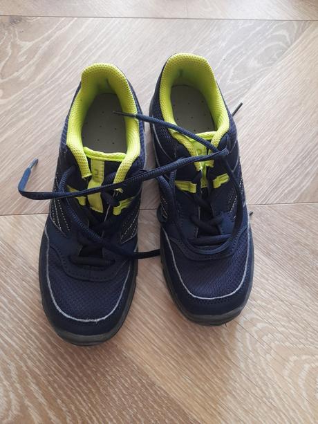 Turisticke tenisky c. 37, 37