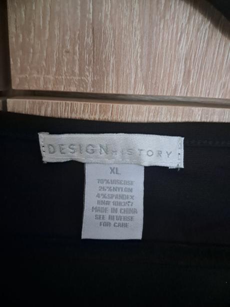 Čierny top s nitmi design history xl, xl