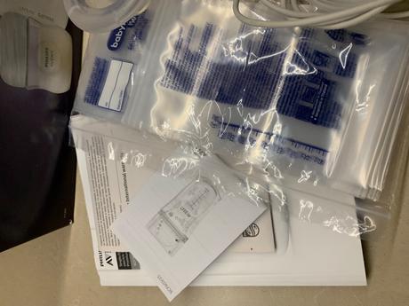 Odsavacka na mlieko philips avent,