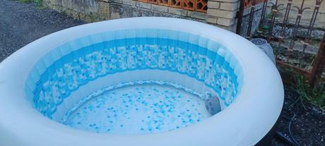 Nafukovacia vírivka, 