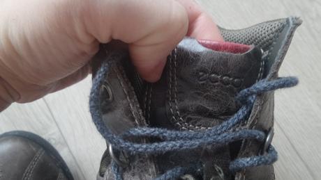 Ecco topanky, ecco,38