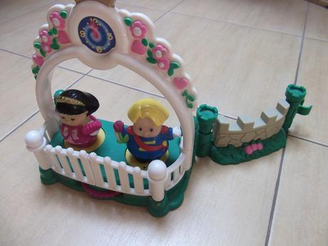 Princezna a princ - fisher price, 